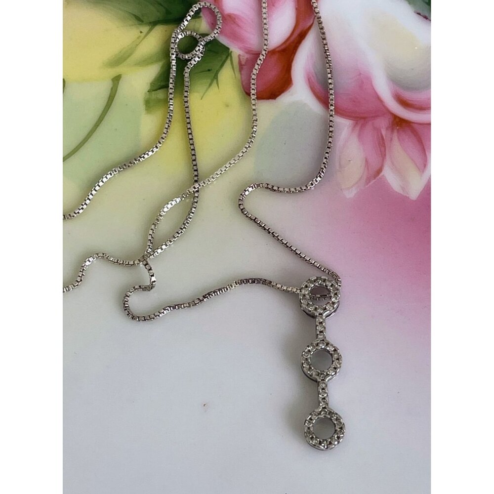 10K White Gold Pendant 3 Circles sterling chain